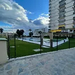 Estudio Naciones Beach
