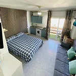 Estudio Naciones Beach